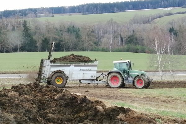Rozmetadlo hnoje JOSKIN 13 t