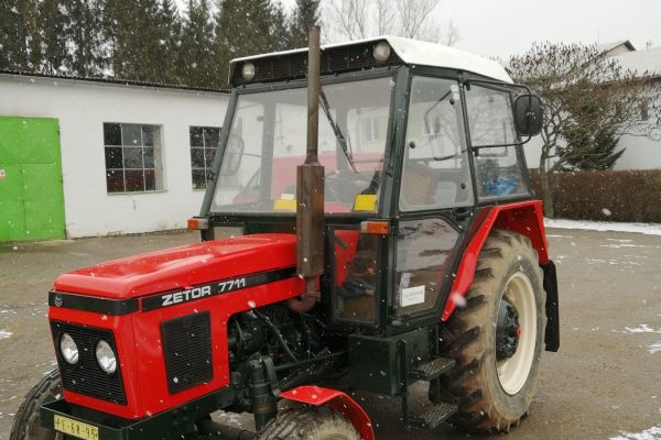 Zetor 7711